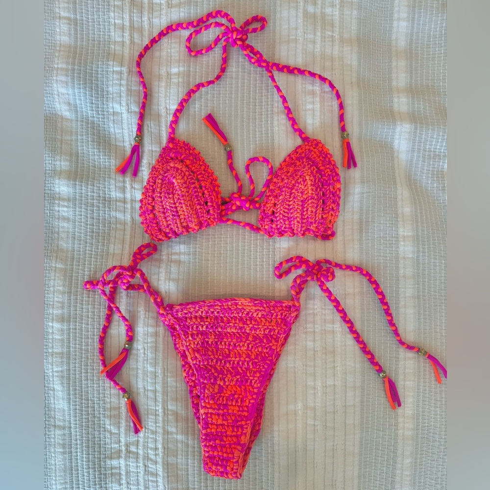 JMP The Label Vibrant Pink and Orange Crochet Bikini Size Small 💗🧡